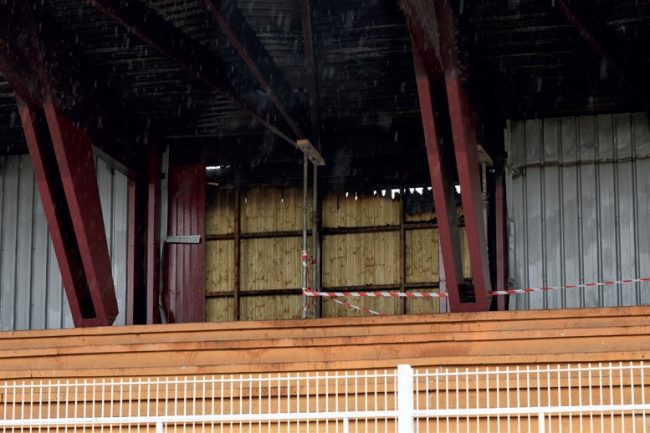 Sports - Incendie aux tribunes Delaune - Ville de Stains