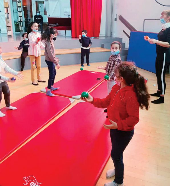 Studio Théâtre de Stains - La culture : un essentiel signe de vie - Ville de Stains