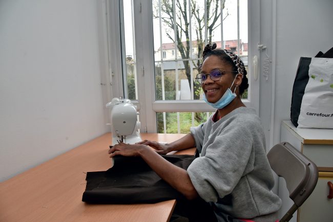 Portrait - Solange Nardin, le dévouement de fil en aiguille - Ville de Stains