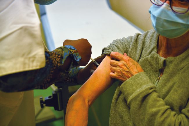 Covid - Vaccination : le CMS étend ses horaires d’ouverture - Ville de Stains