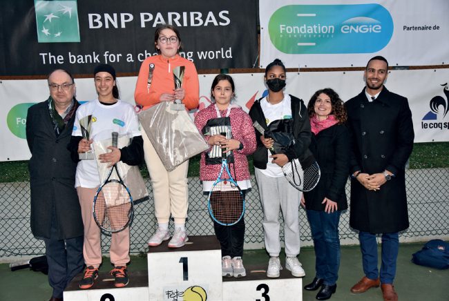 Tennis - "Qu’elles sont jolies les balles de tennis stanoises !" - Ville de Stains